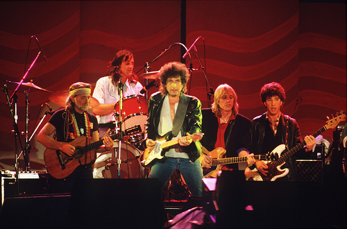 Bob Dylan, Tom Petty & Willie Nelson at Farm Aid 1985